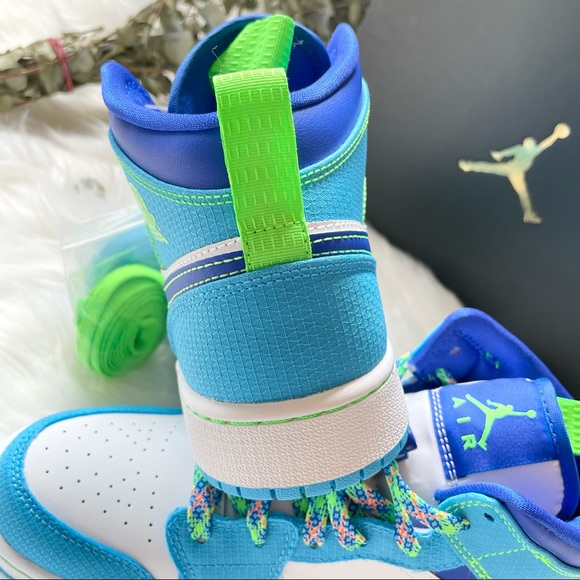 Nike Air Jordan 1 Mid SE Sprite Blue Women’s 6.5 New Y5 - Picture 11 of 16